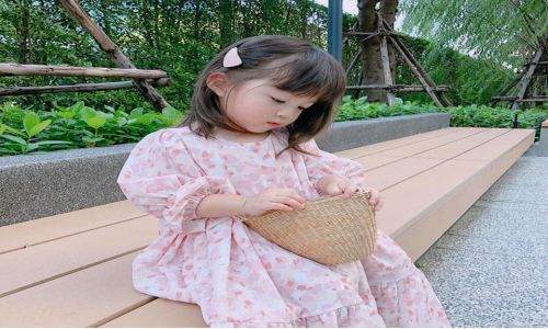 đồ bé gái dễ thương